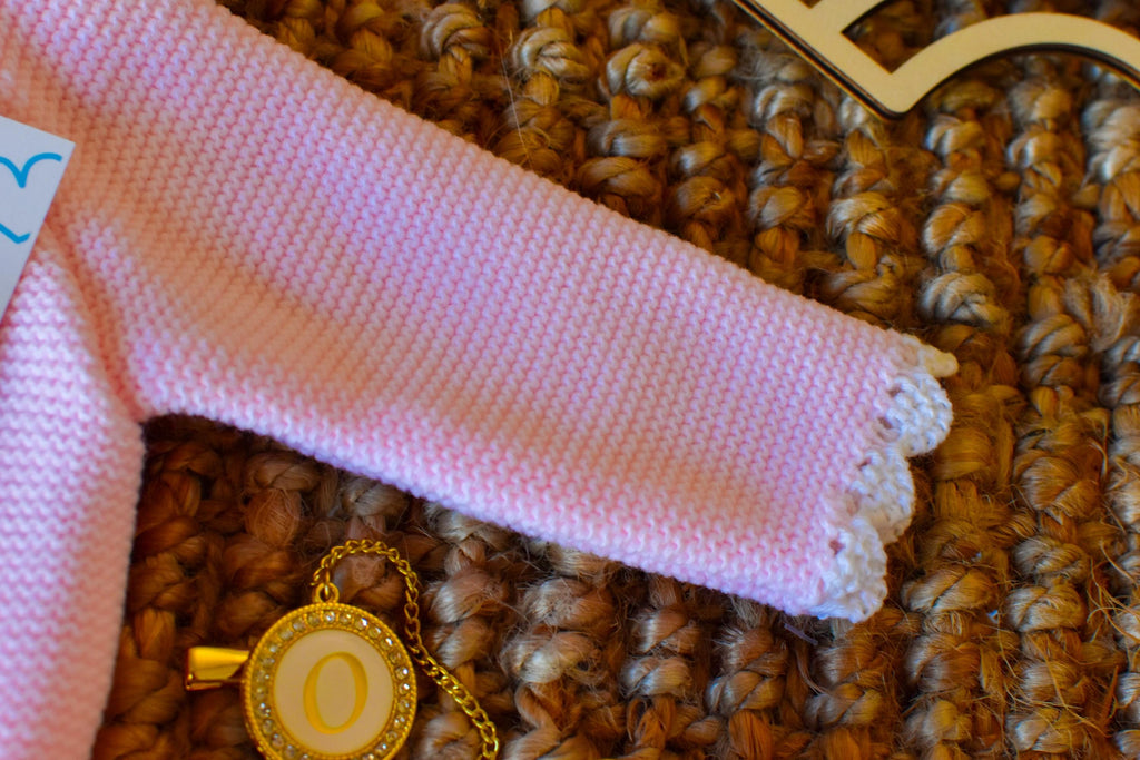 Knitted Small Lace and Points in Pink - White