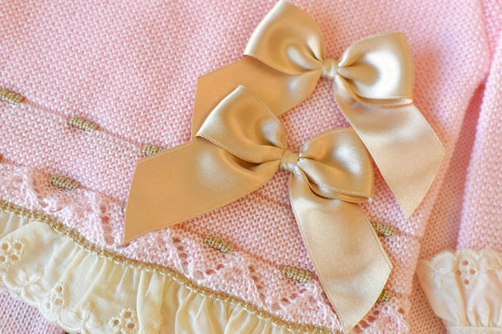 Newborn Knit Bow with Embroidered Strip in Pink