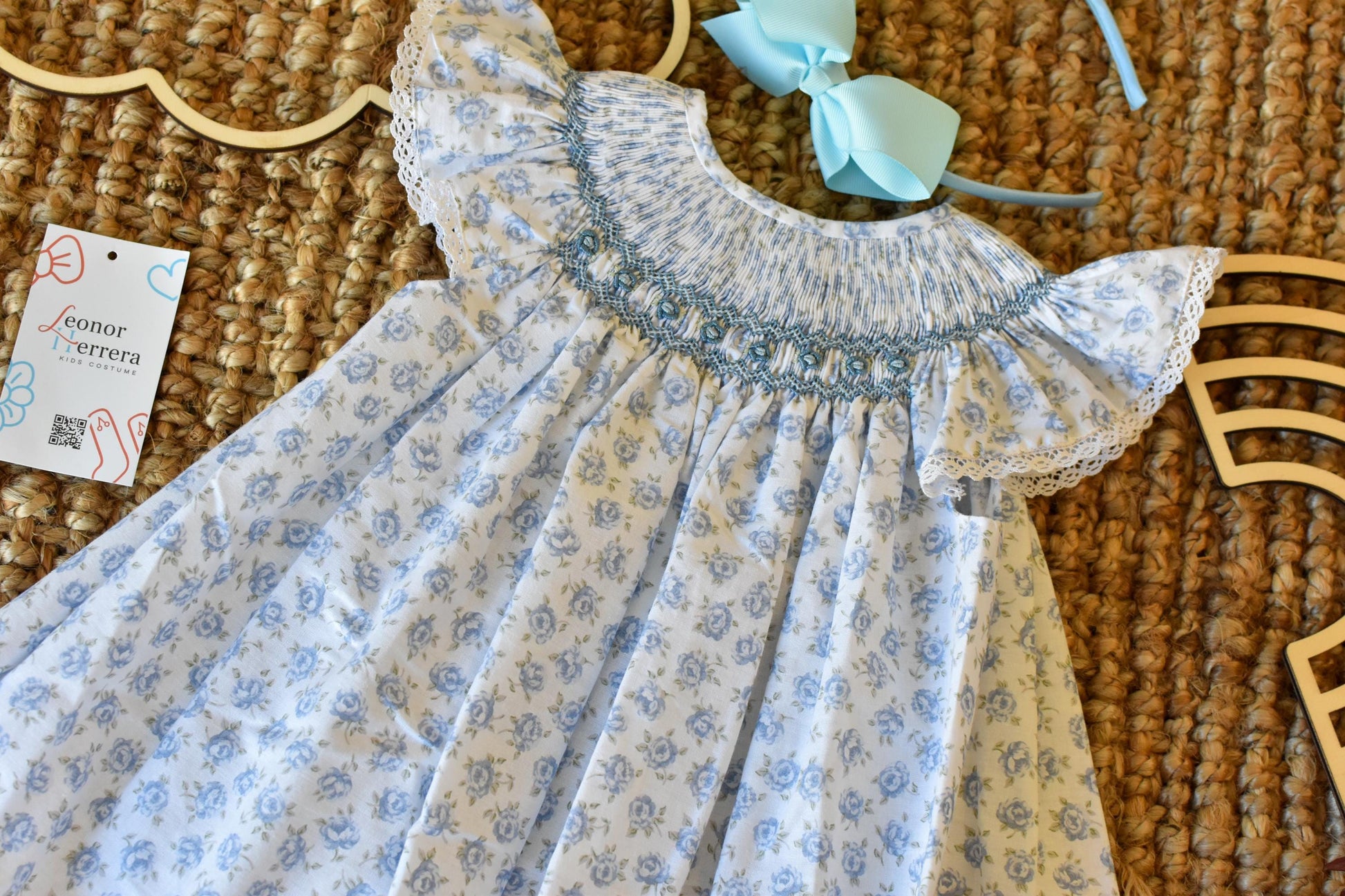 Smocked Dress flowers in Blue
