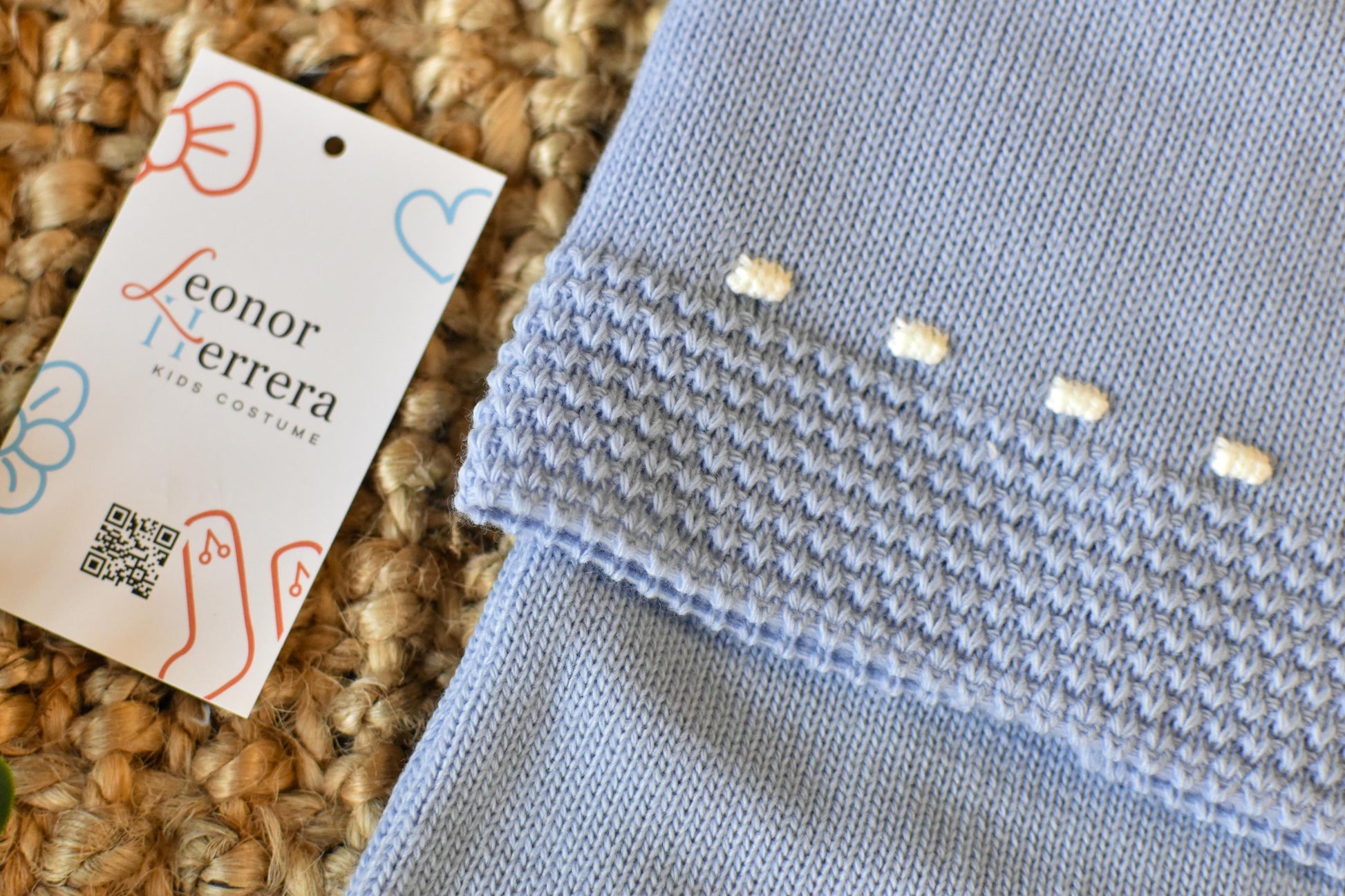 Knit Lines with embroidered Neck in Blue