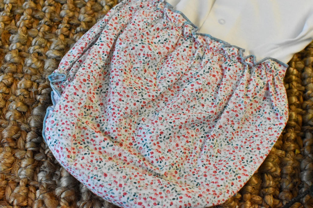 Summer Set with Small Flowers