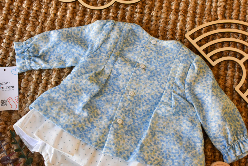 Dress Ponits in Blue