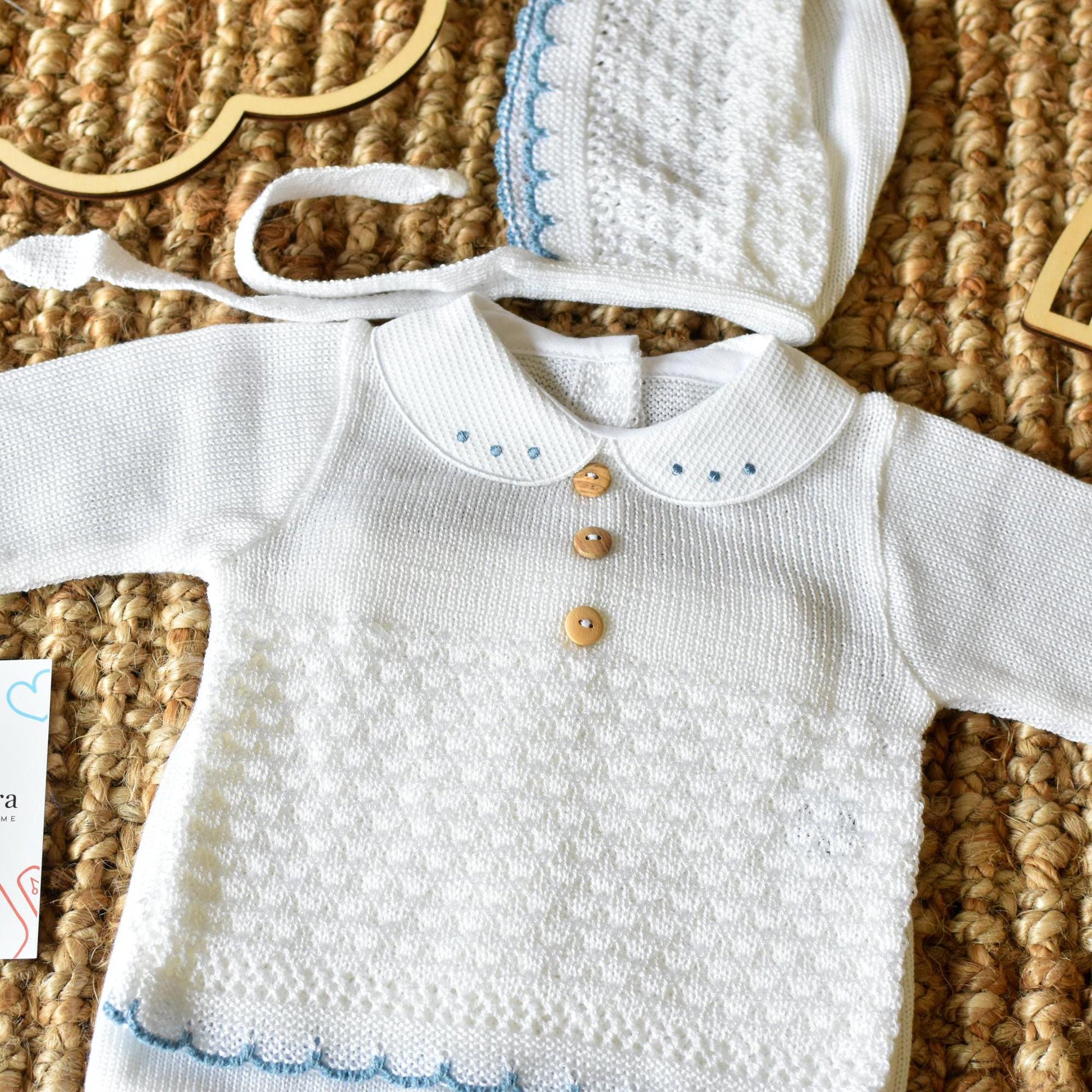 Knit Newborn Buttons Set in White - Blue