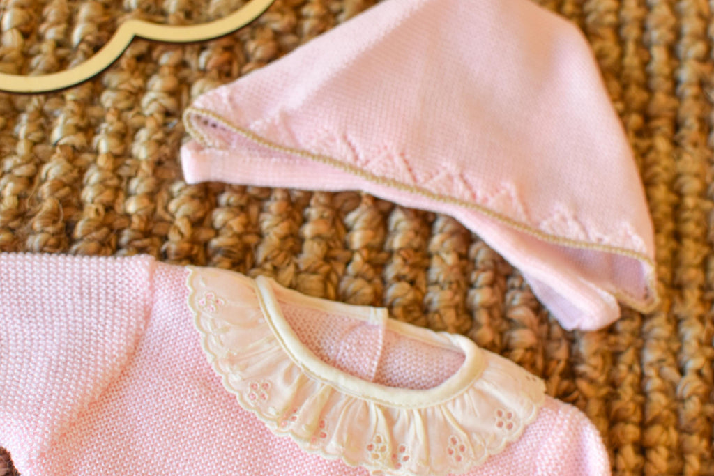 Newborn Knit Bow with Embroidered Strip in Pink