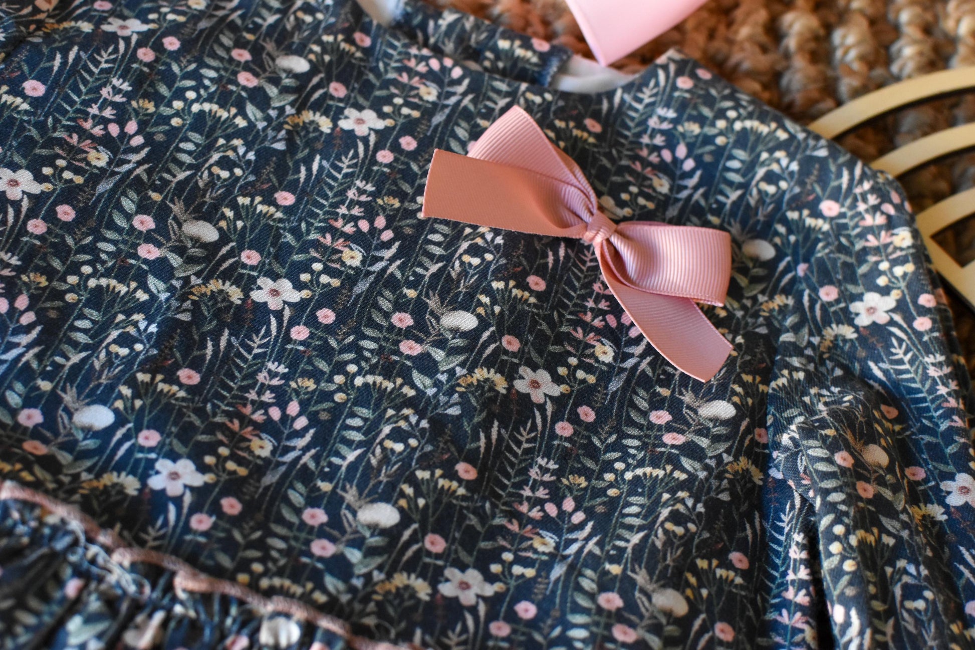 Dress for Girl in black - Pink