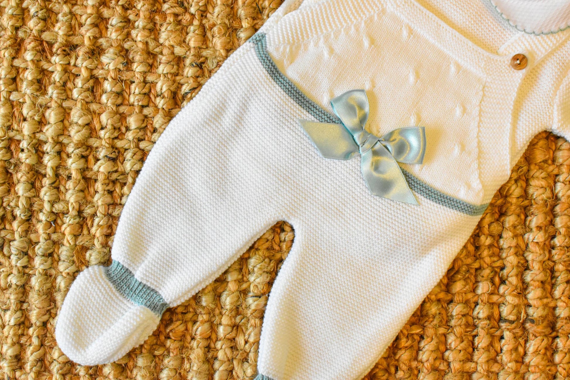 Knit Romper Newborn with bow in White - Green