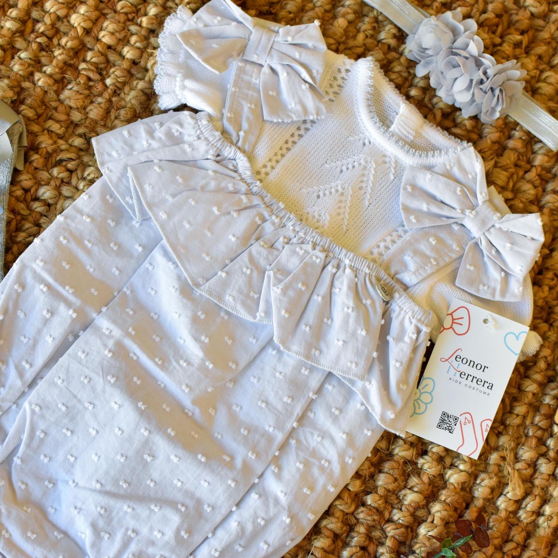 Peto knit with bows and Swiss fabric in Grey