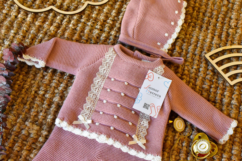 Knitted Small Lace and Points in Old Pink