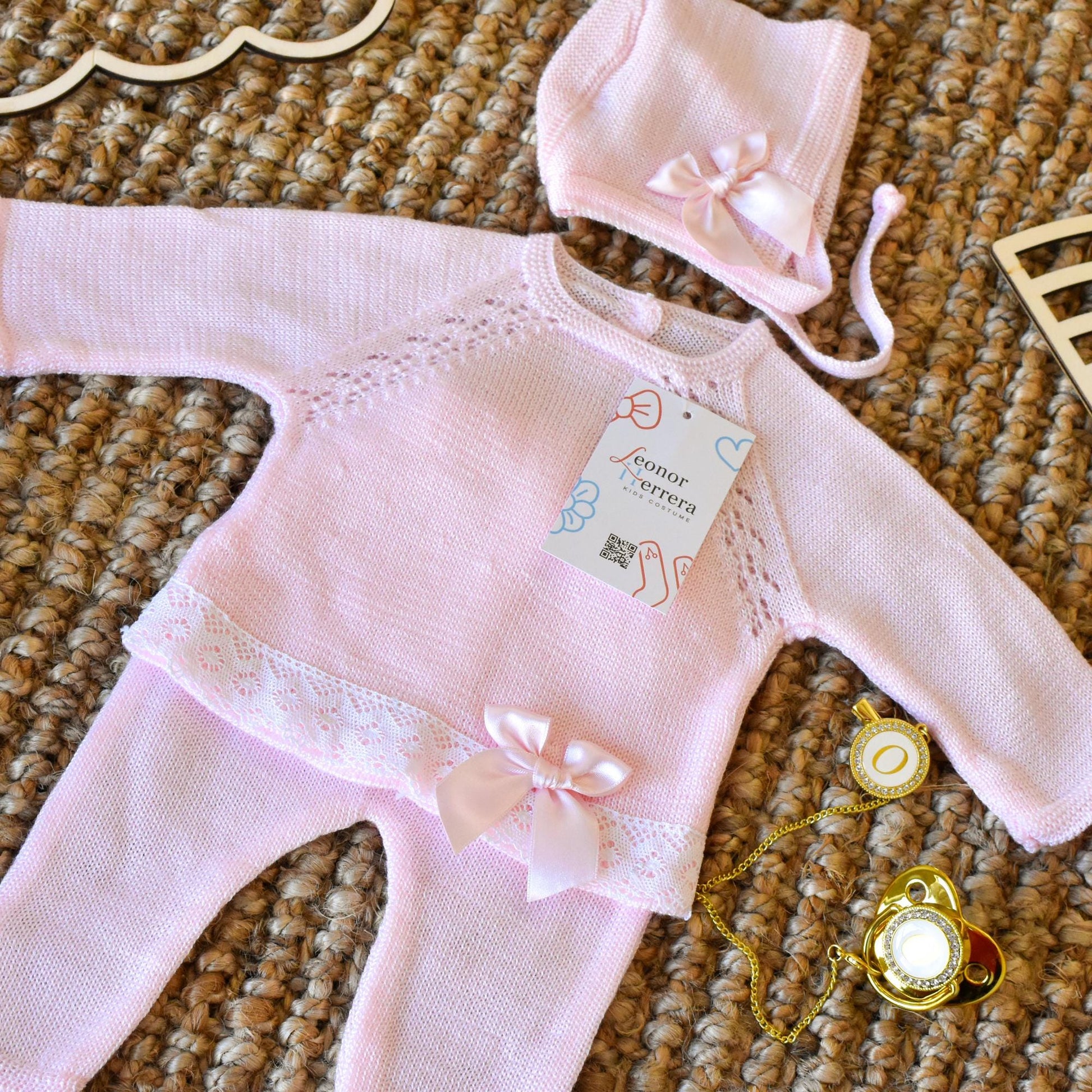 Knitted Set girl with Bow in Pink