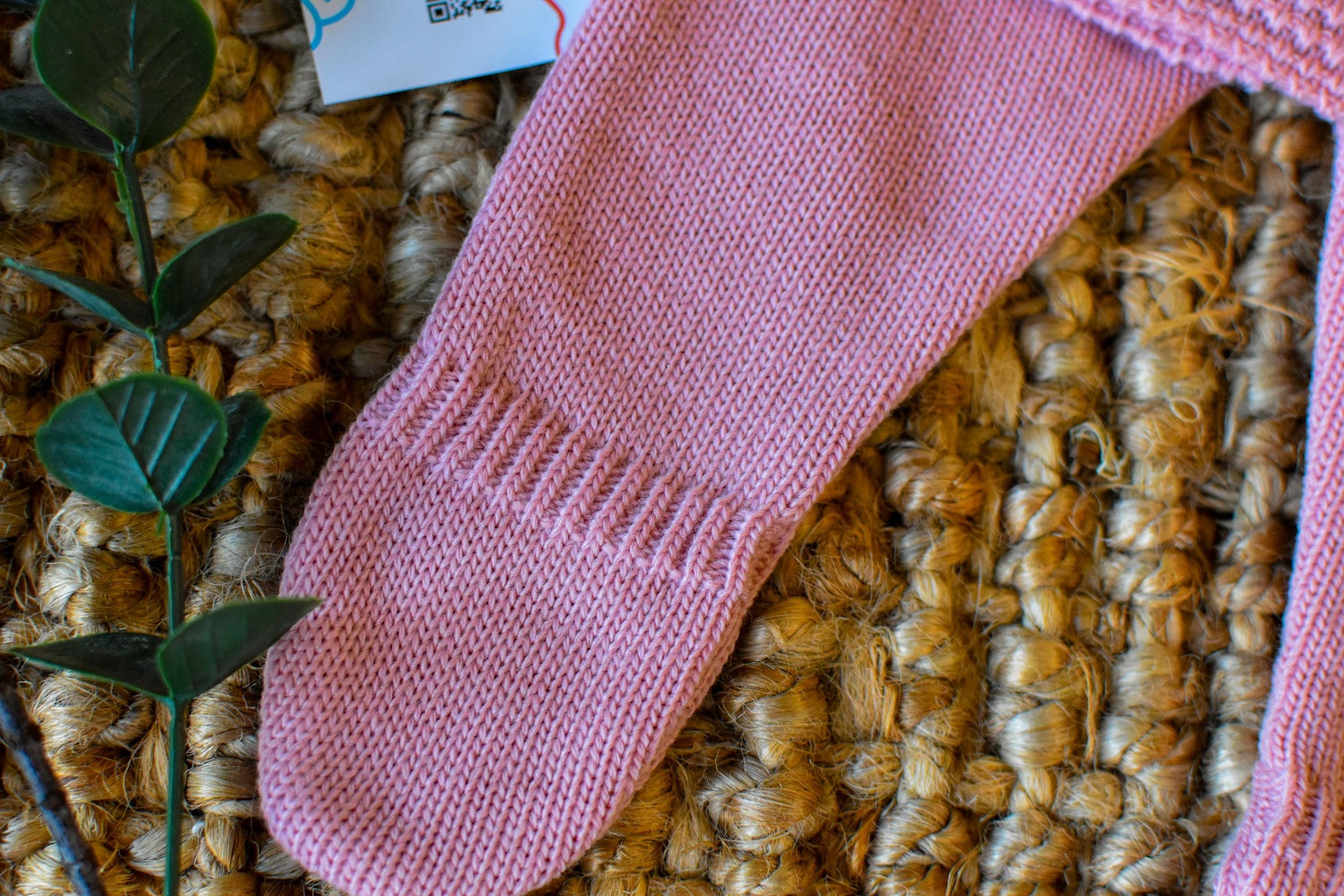 Knit Lines with embroidered Neck in Old Pink