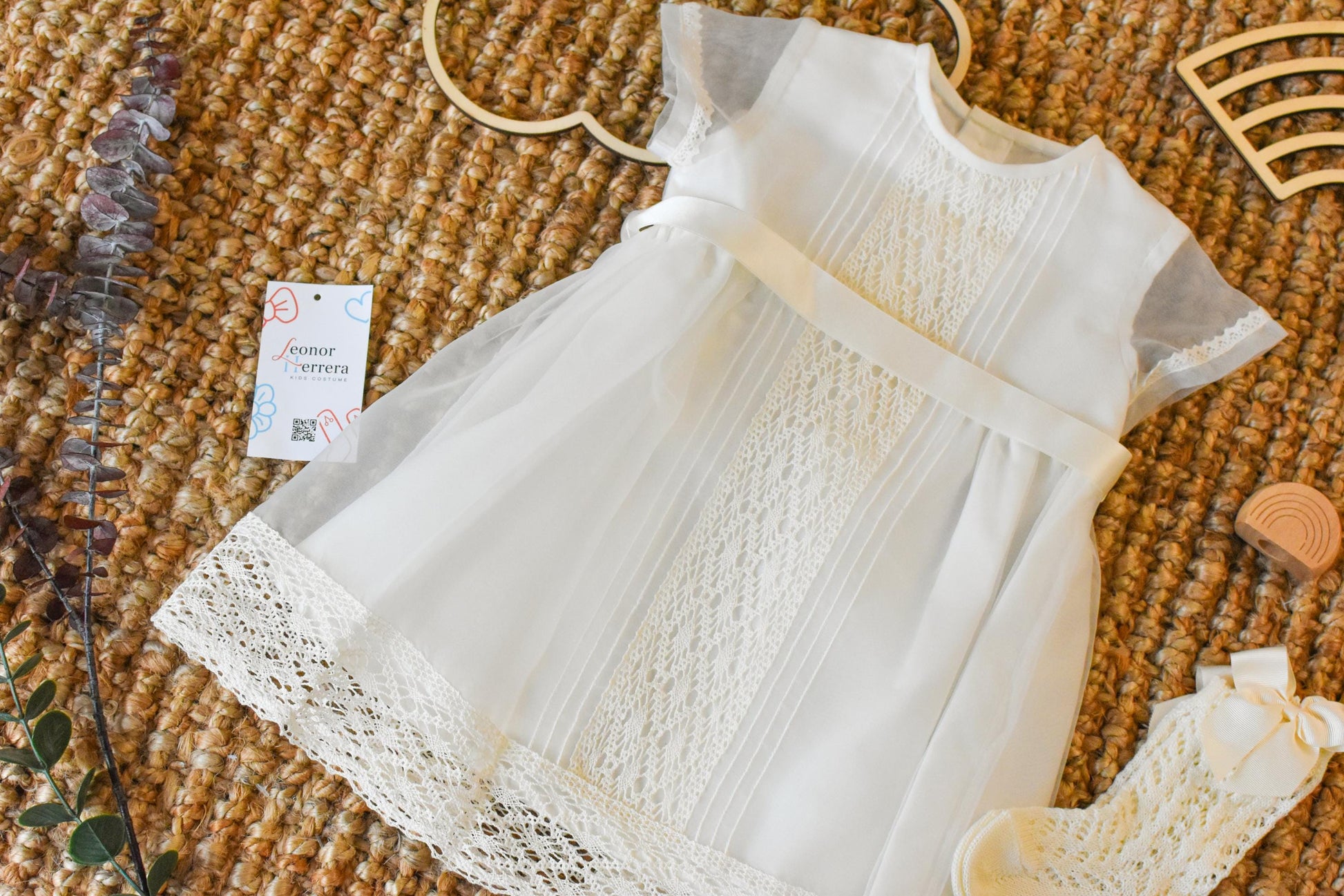 Ceremonial Set for baptism in Beige