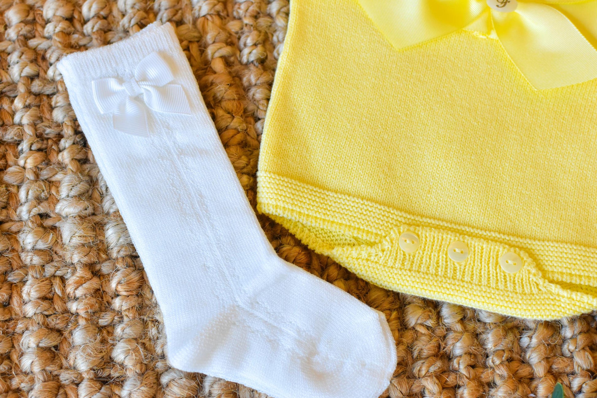 Body Set With Bor in Yellow