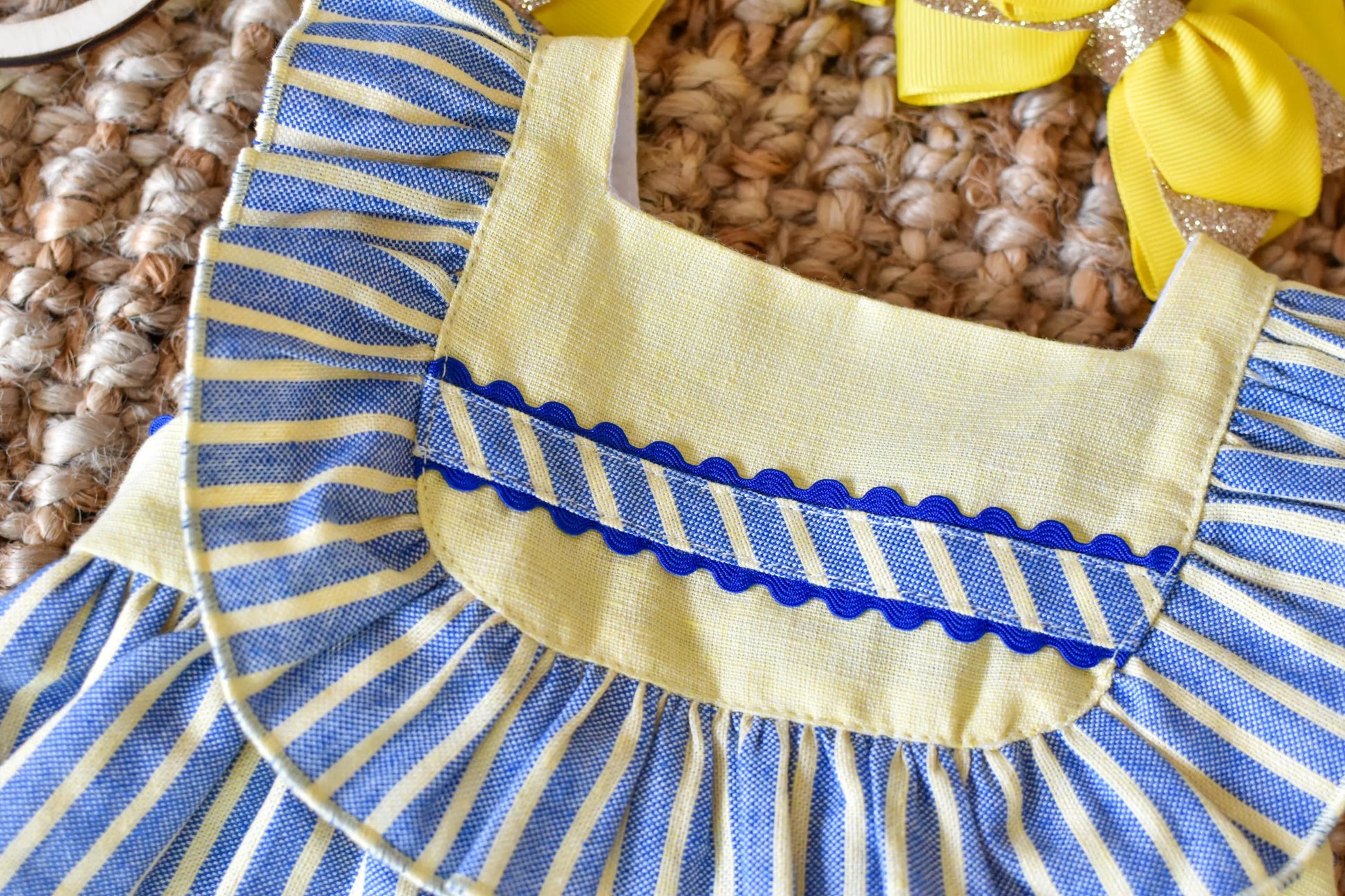 Dress Lines Blue - Yellow