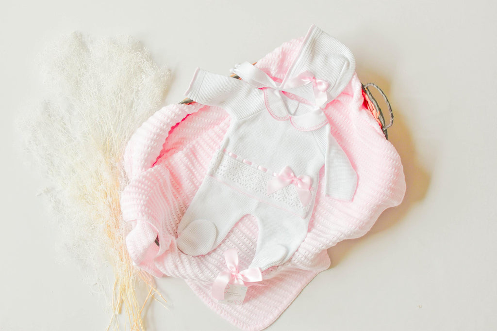 Knit Roma Set in White - Pink