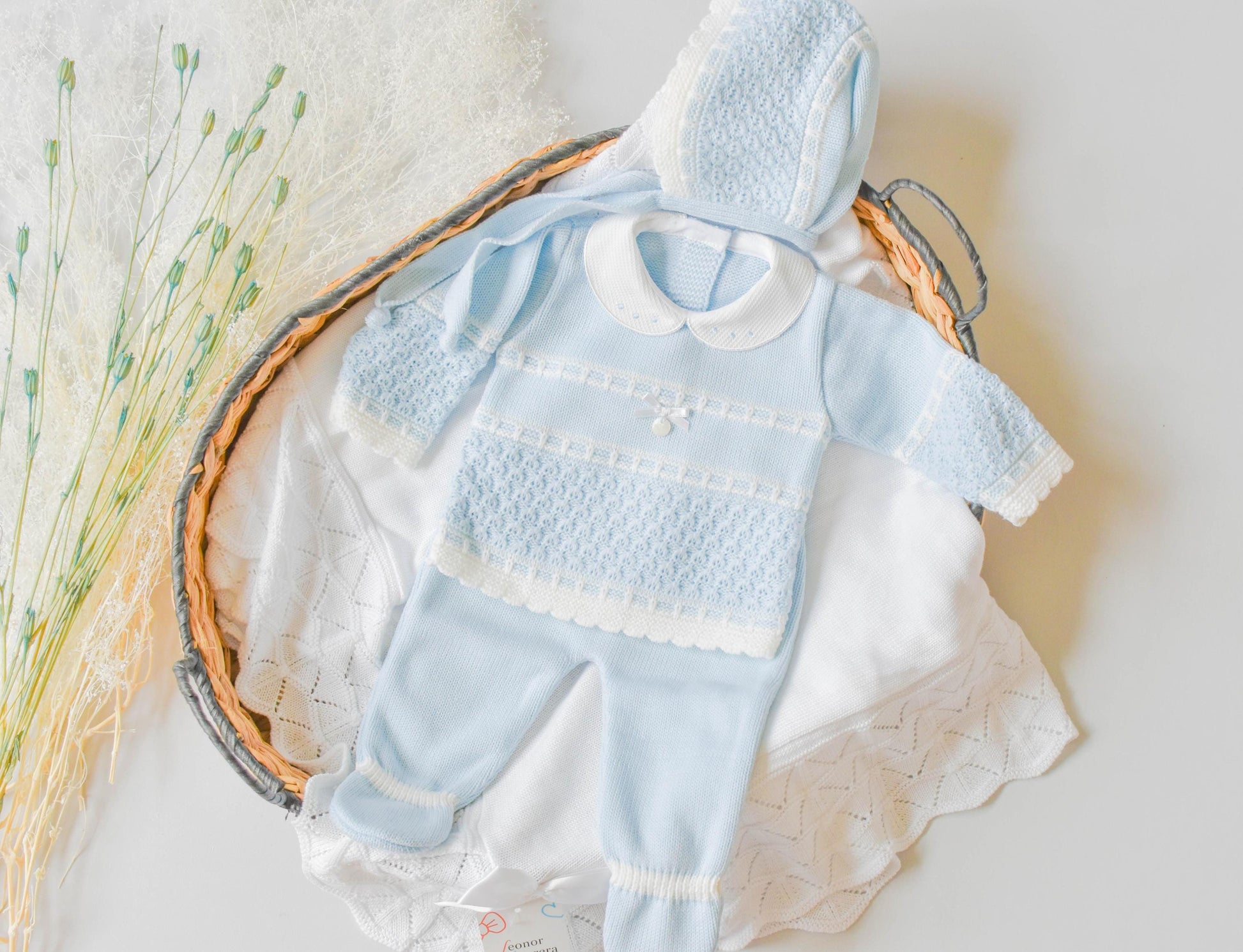 Knit Lines Embroidered in Sky