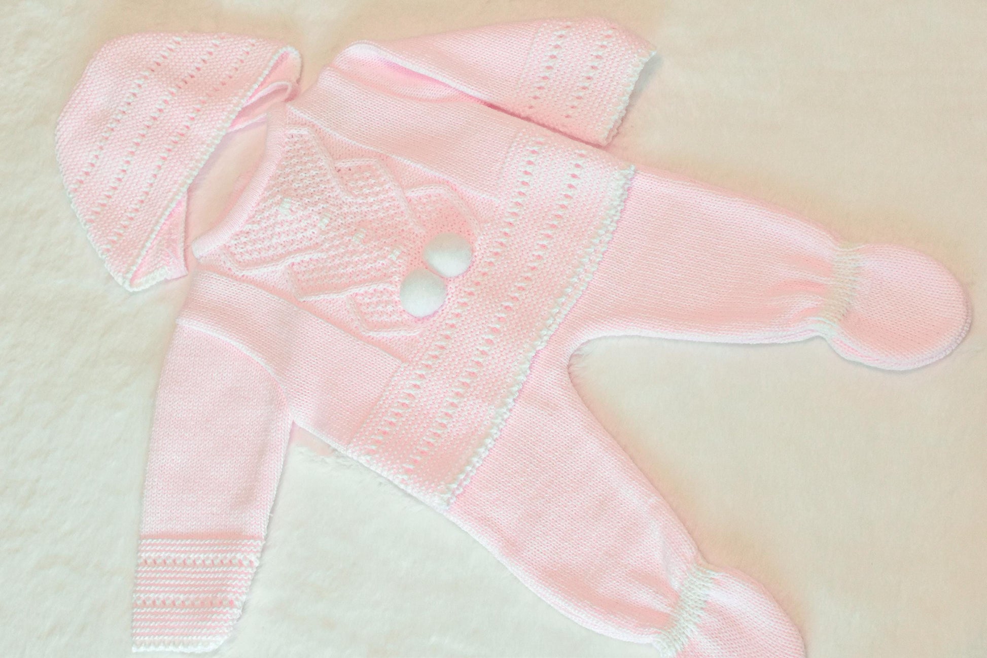 Knitted Pom Set in Pink