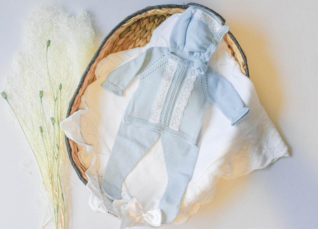 Knit Point Lines in Blue