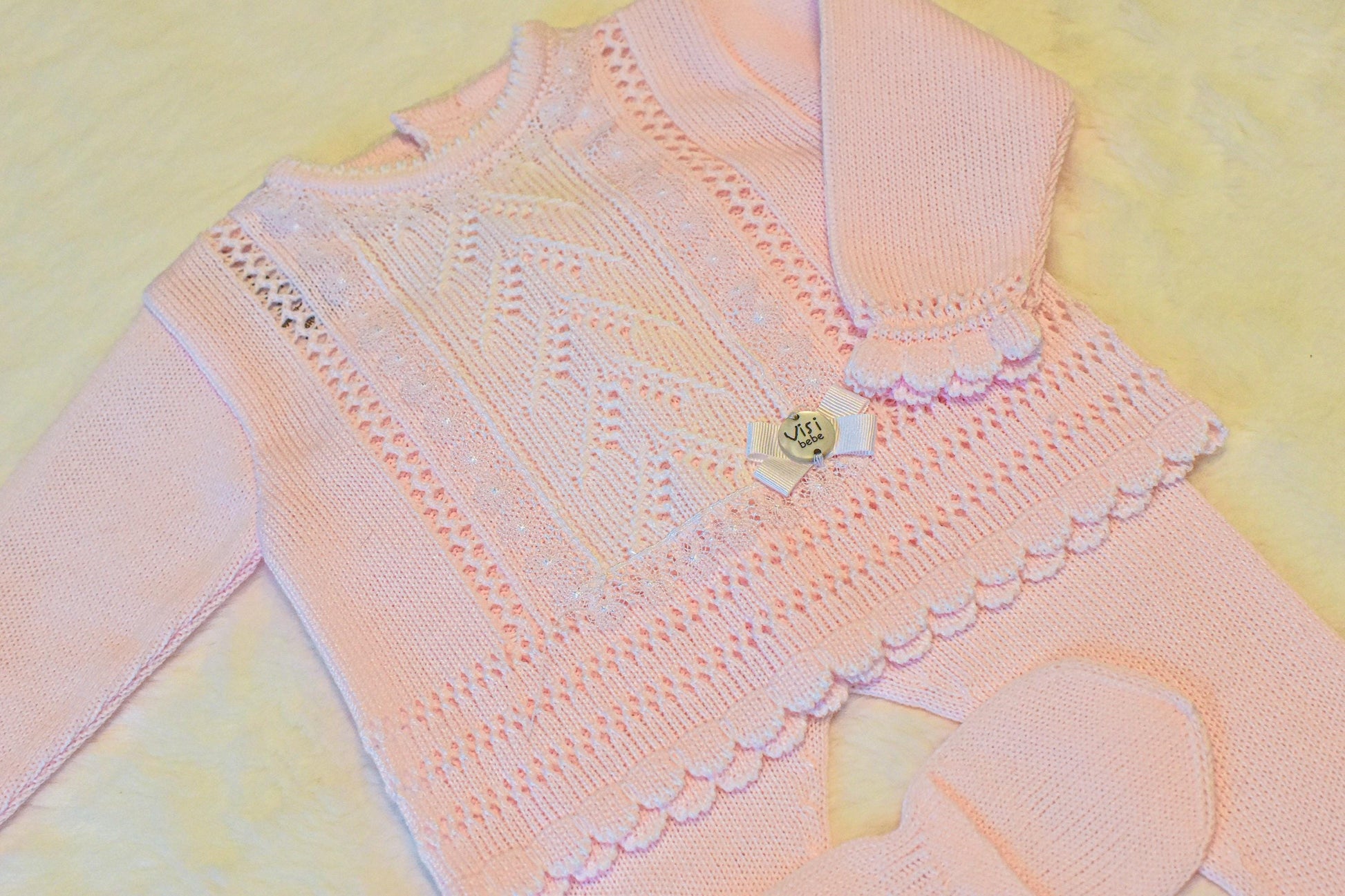 Knitted Set Lace Trim in Pink