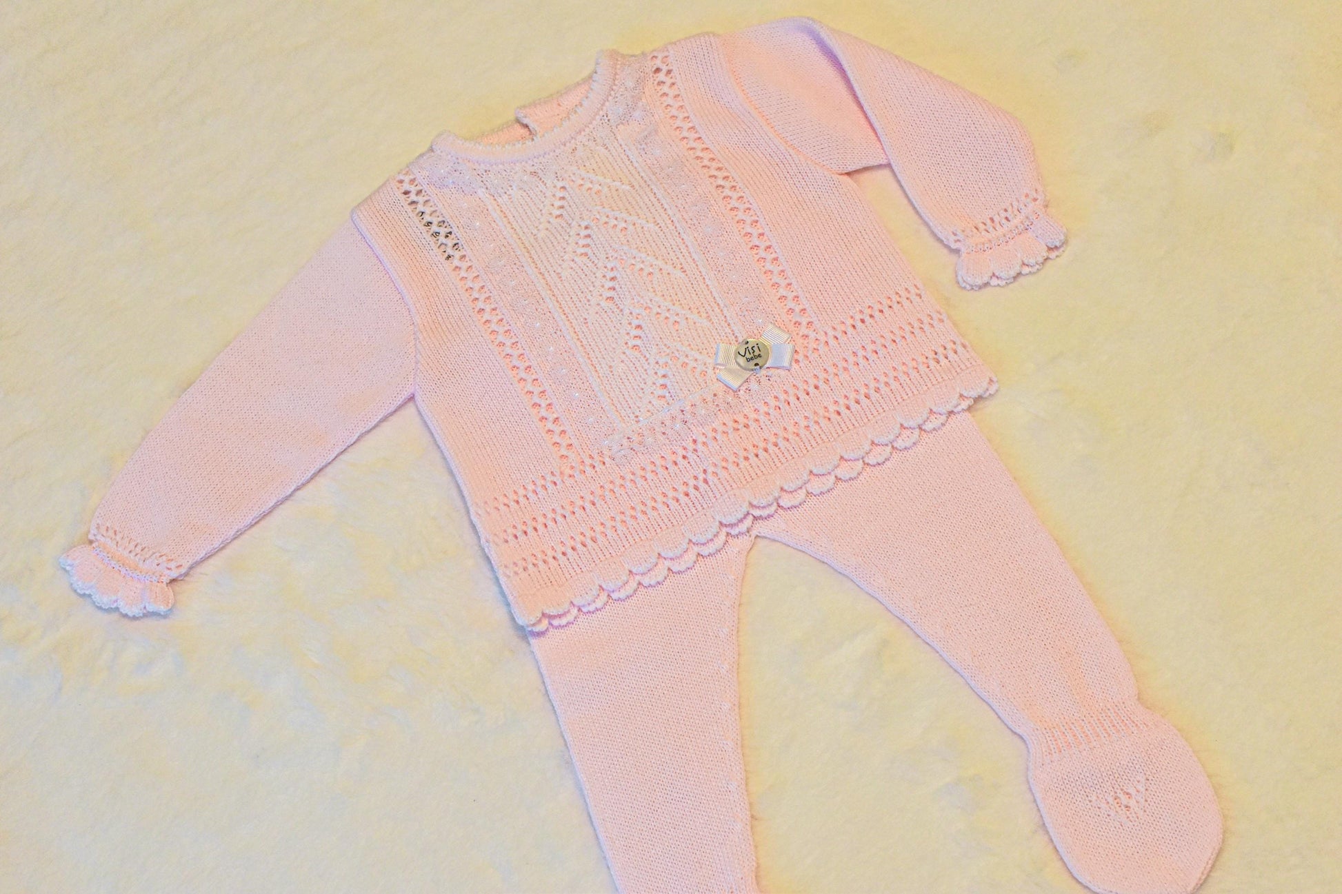 Knitted Set Lace Trim in Pink