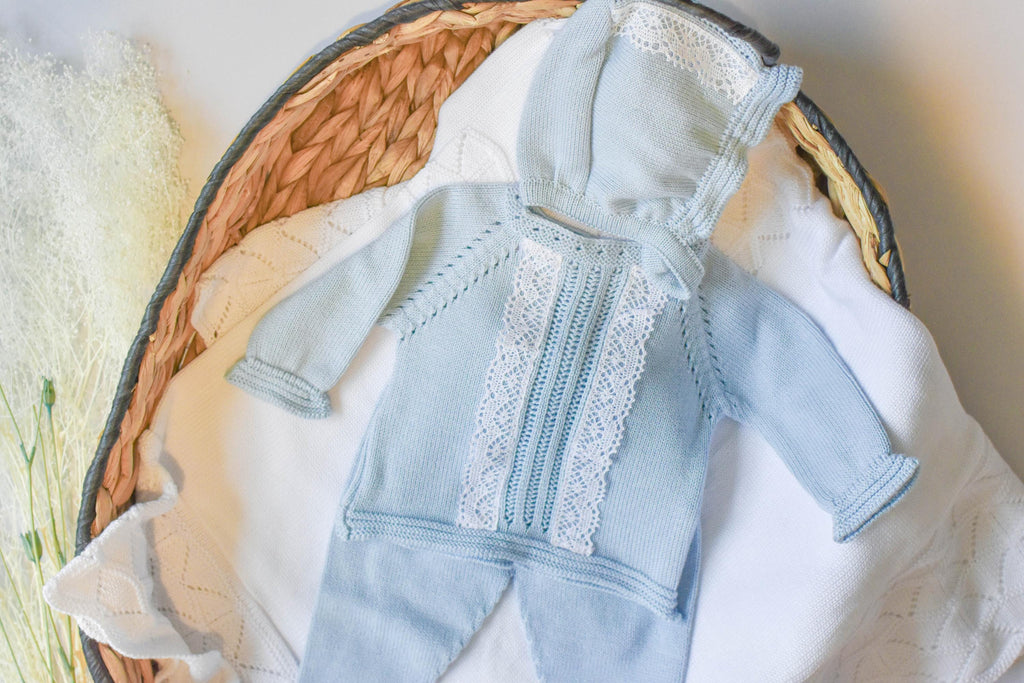 Knit Point Lines in Blue