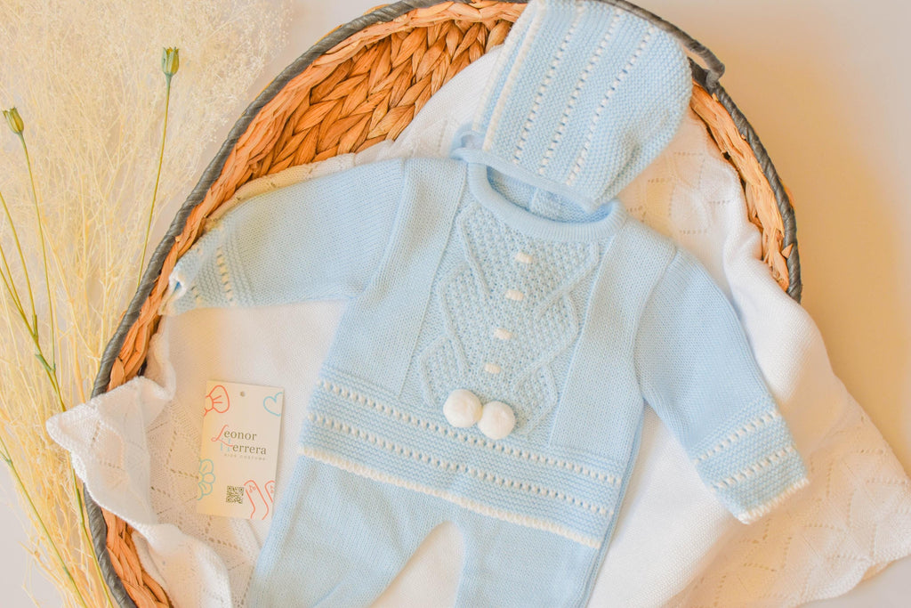 Knitted Pom Set in Sky Blue