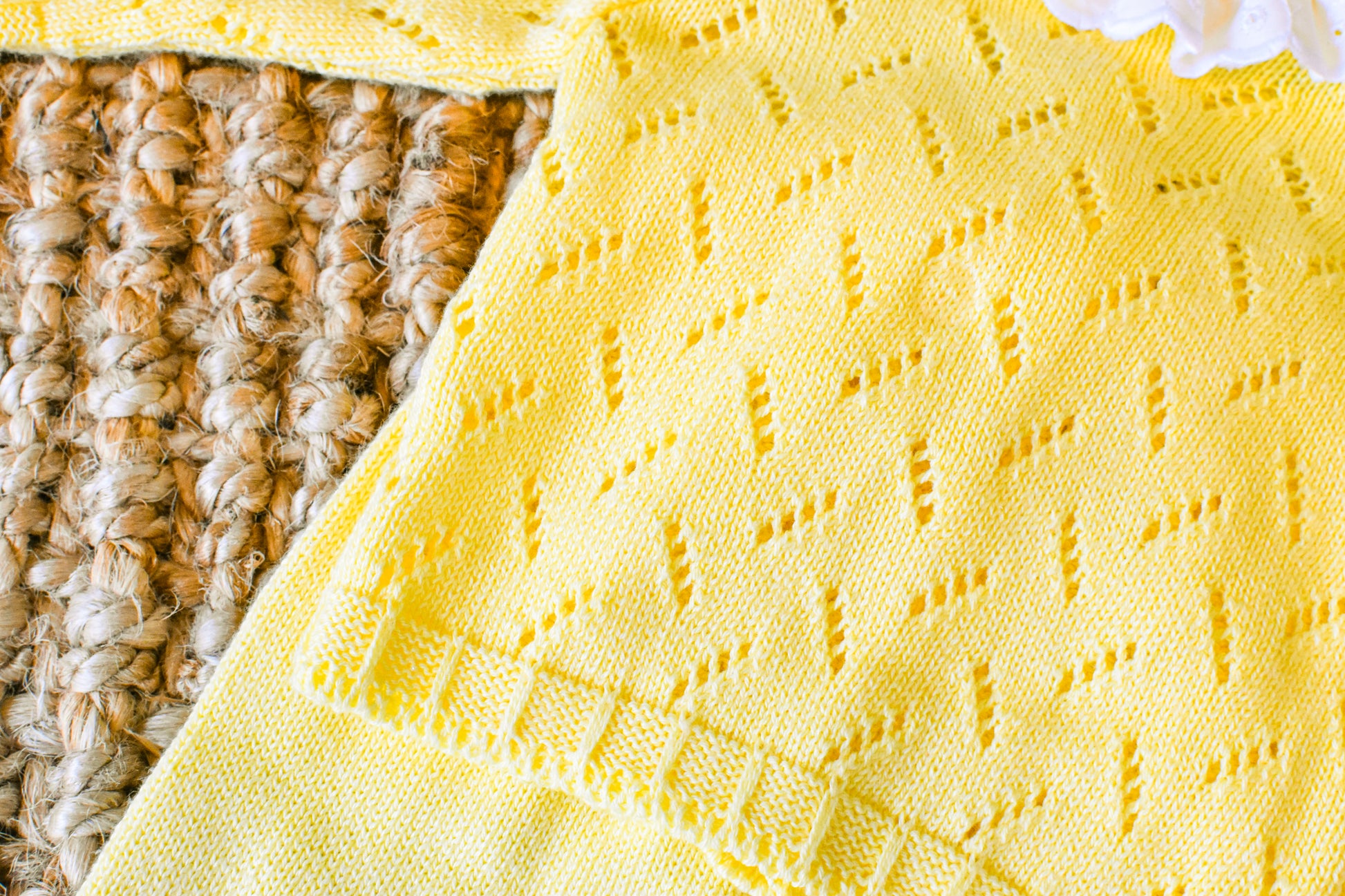 Knit Point Lines in Yellow